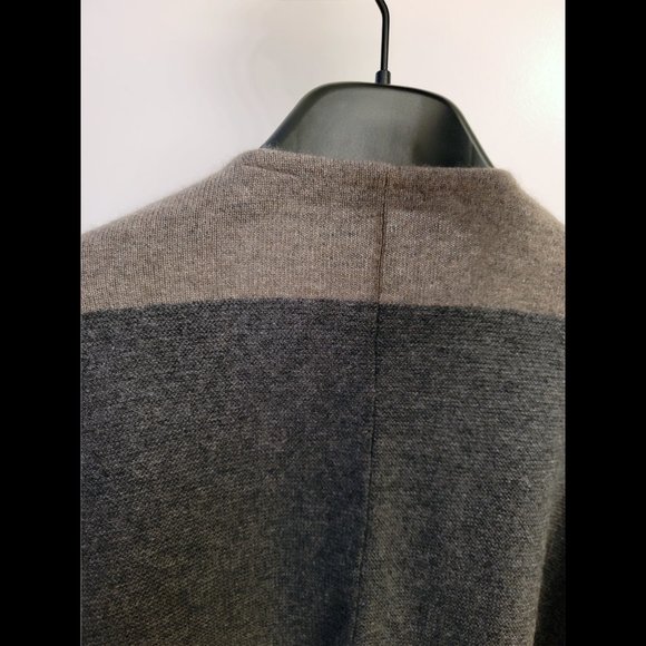Black Goat Cashmere 2 Tone Cape - Picture 5 of 10